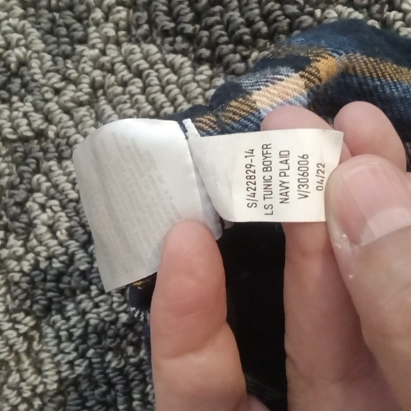 Old Navy Womens The Boyfriend Shirt Button Front Plaid Navy Flannel Size Xl - Picture 6 of 8